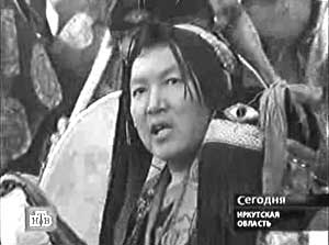 На Байкал на свой съезд съехались шаманы всего региона. Сначала прошла своеобразная конференция по проблемам шаманизма, а потом — поклонение верховному божеству и общение с духами.